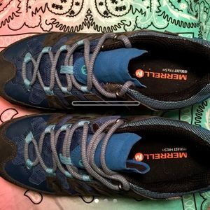 Merrell waterproof hiking shoes 👟 ⛰